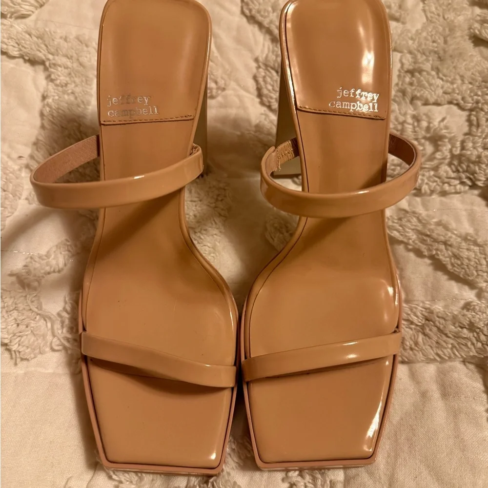 Jeffrey Campbell Hustler Heels Dusty Nude Patent NWOT